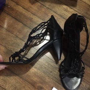 Sigerson Morrison Vicky black woven sandals. NIB 8